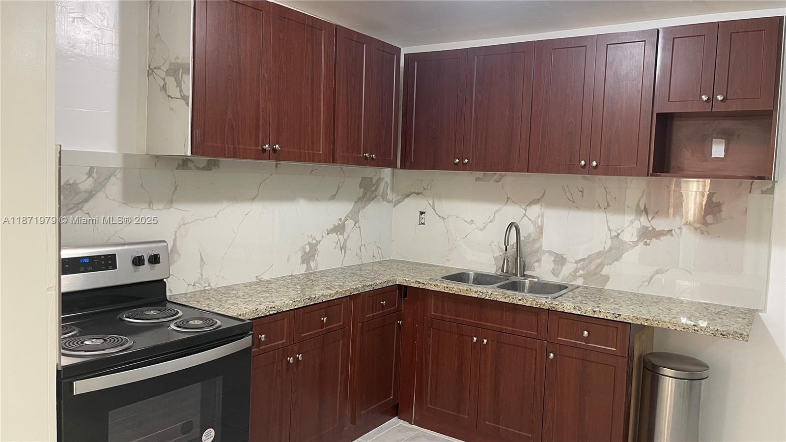 BOULEVARD HEIGHTS SEC 7 - Residential Lease