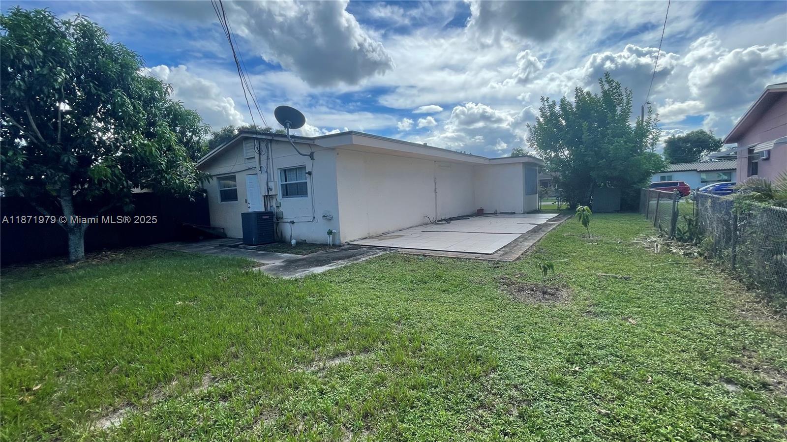 BOULEVARD HEIGHTS SEC 7 - Residential Lease