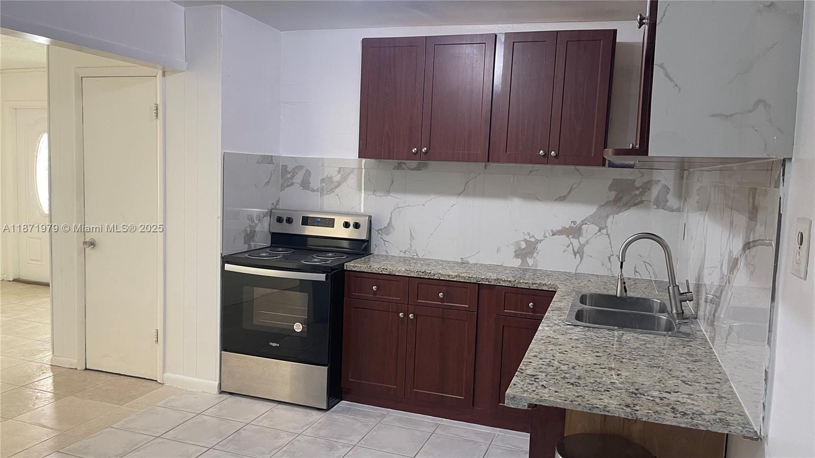 BOULEVARD HEIGHTS SEC 7 - Residential Lease