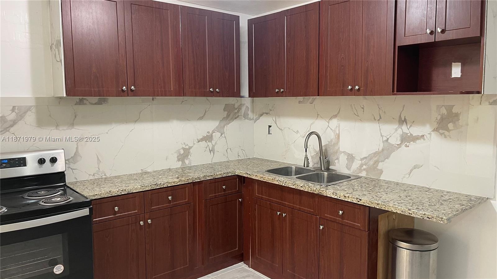 BOULEVARD HEIGHTS SEC 7 - Residential Lease