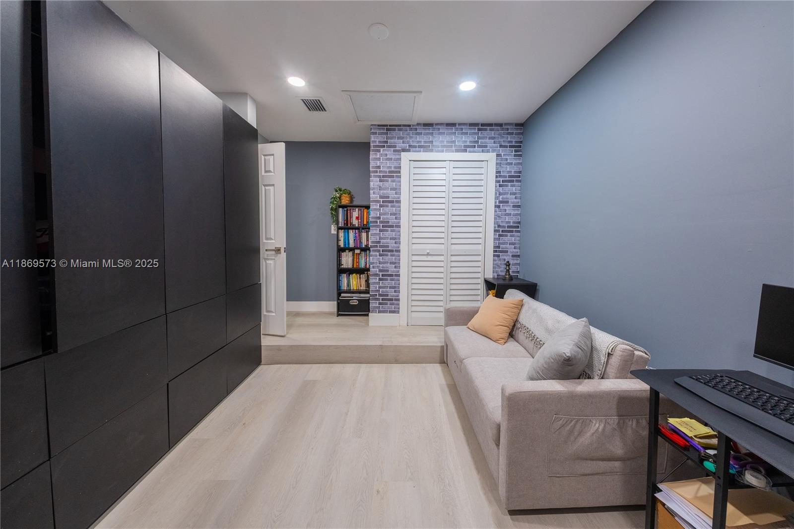 SHOMA HOMES AT TAMIAMI II - Residential