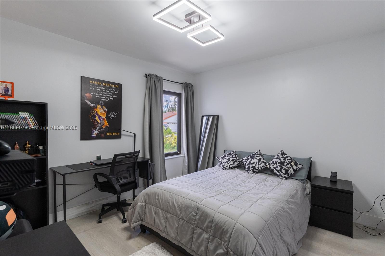 SHOMA HOMES AT TAMIAMI II - Residential