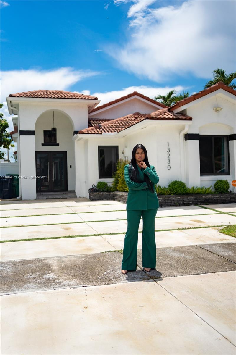 SHOMA HOMES AT TAMIAMI II - Residential