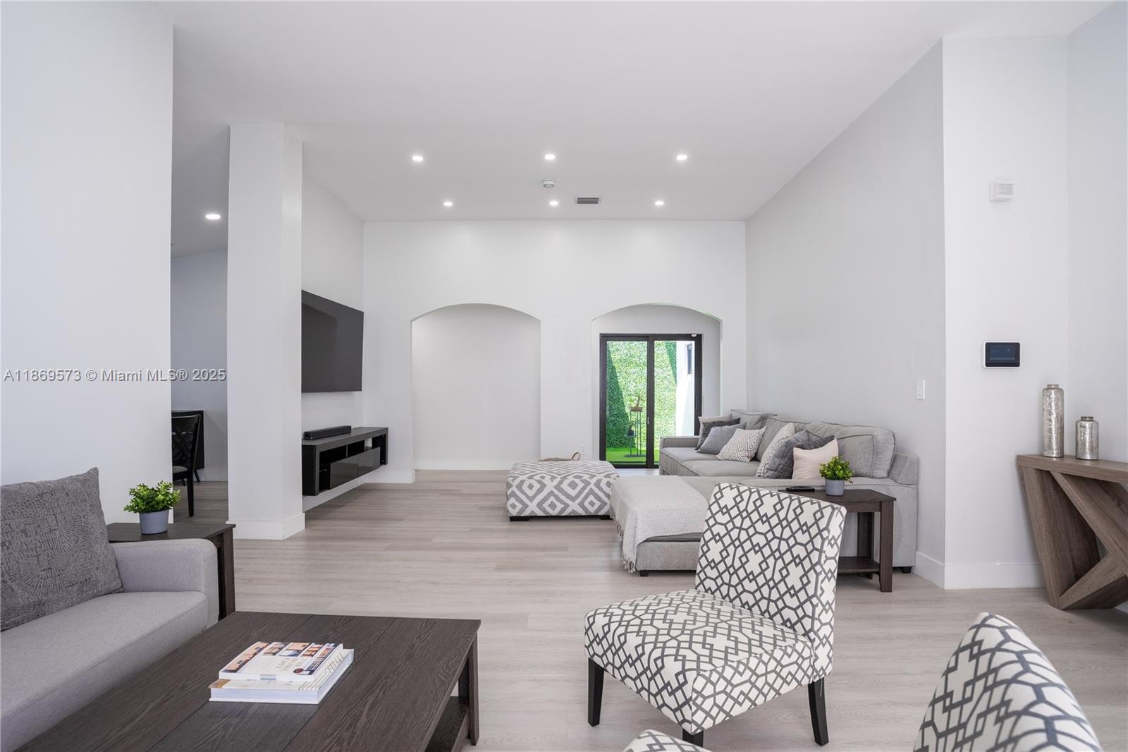 SHOMA HOMES AT TAMIAMI II - Residential