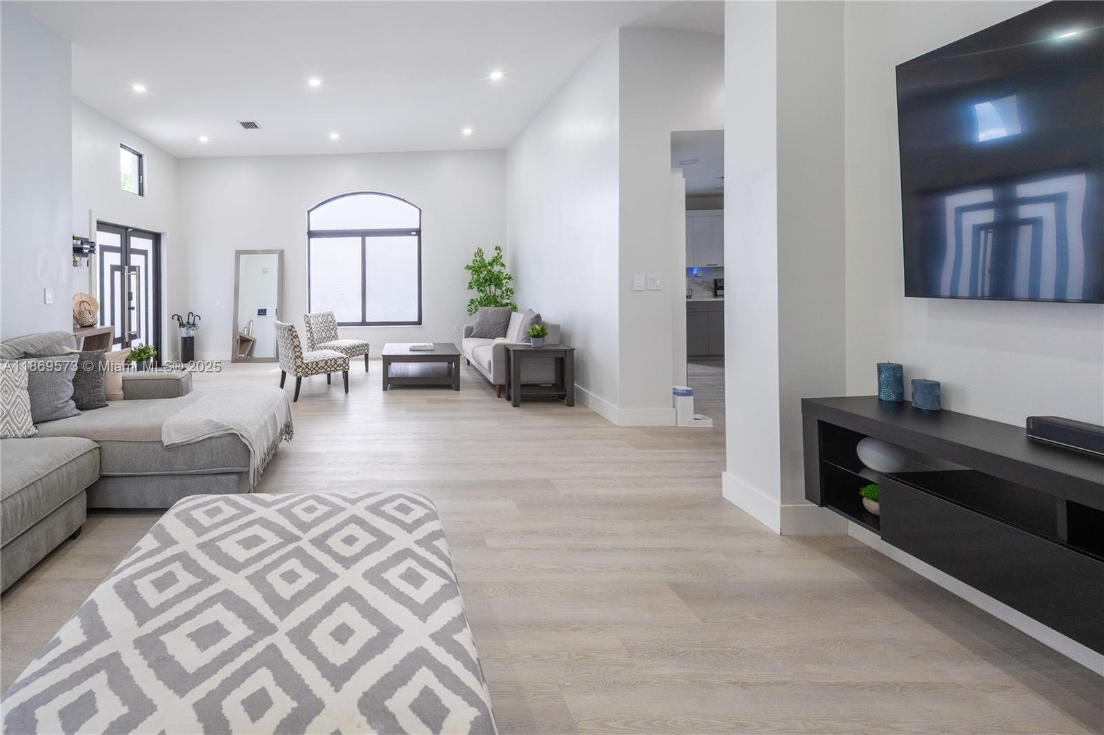 SHOMA HOMES AT TAMIAMI II - Residential