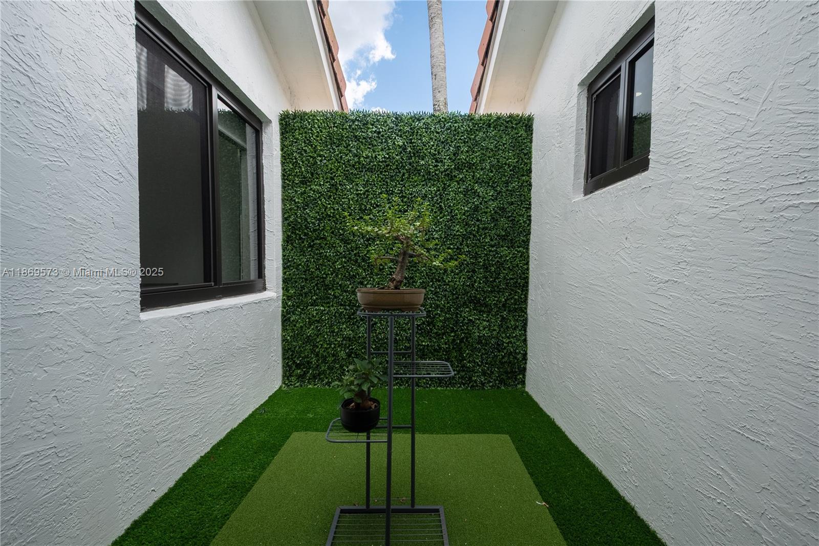 SHOMA HOMES AT TAMIAMI II - Residential