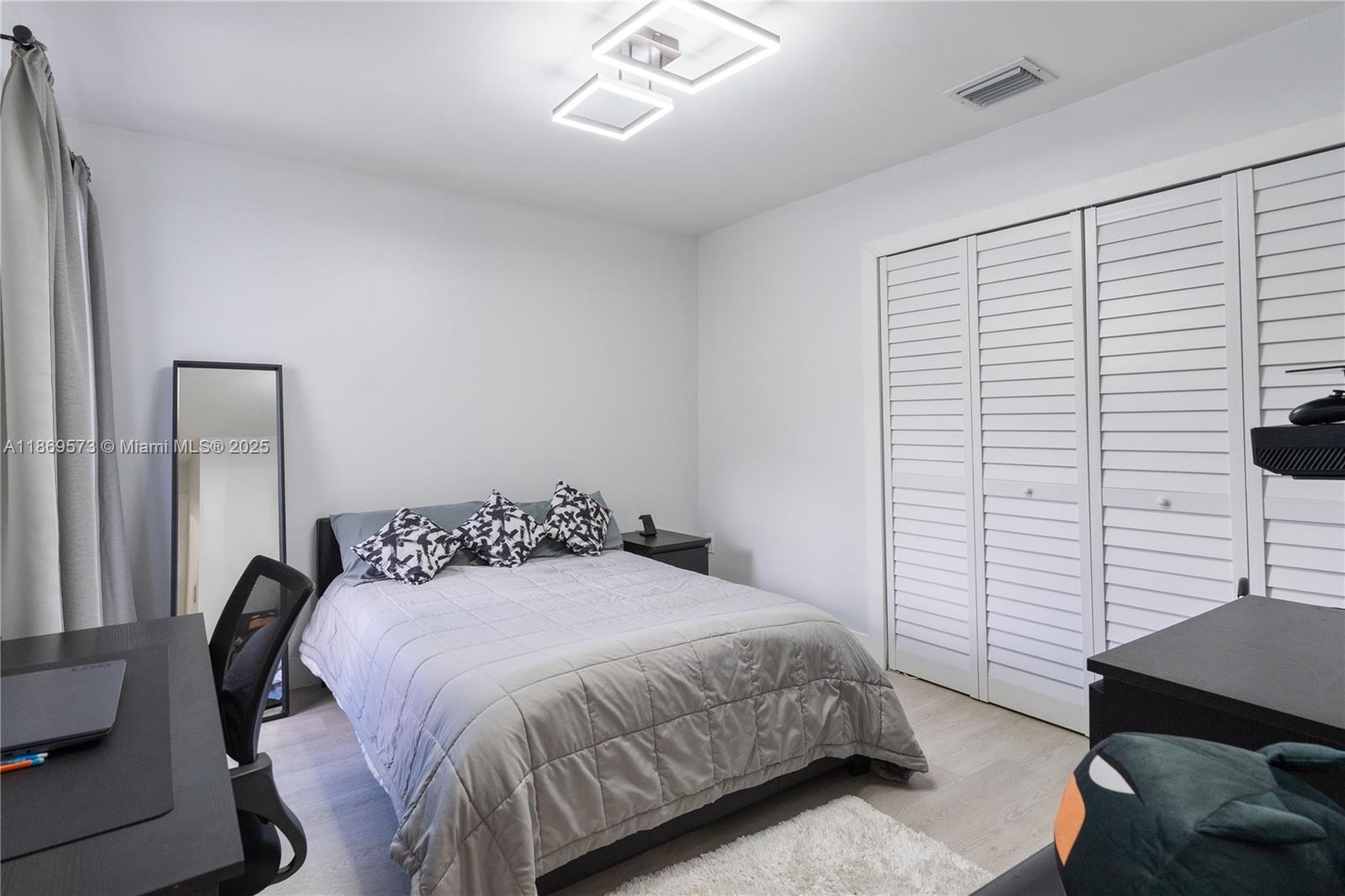 SHOMA HOMES AT TAMIAMI II - Residential