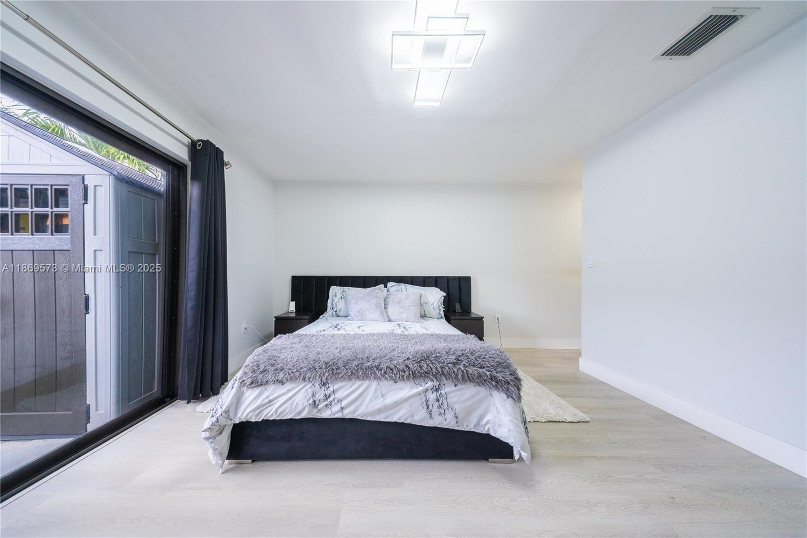 SHOMA HOMES AT TAMIAMI II - Residential