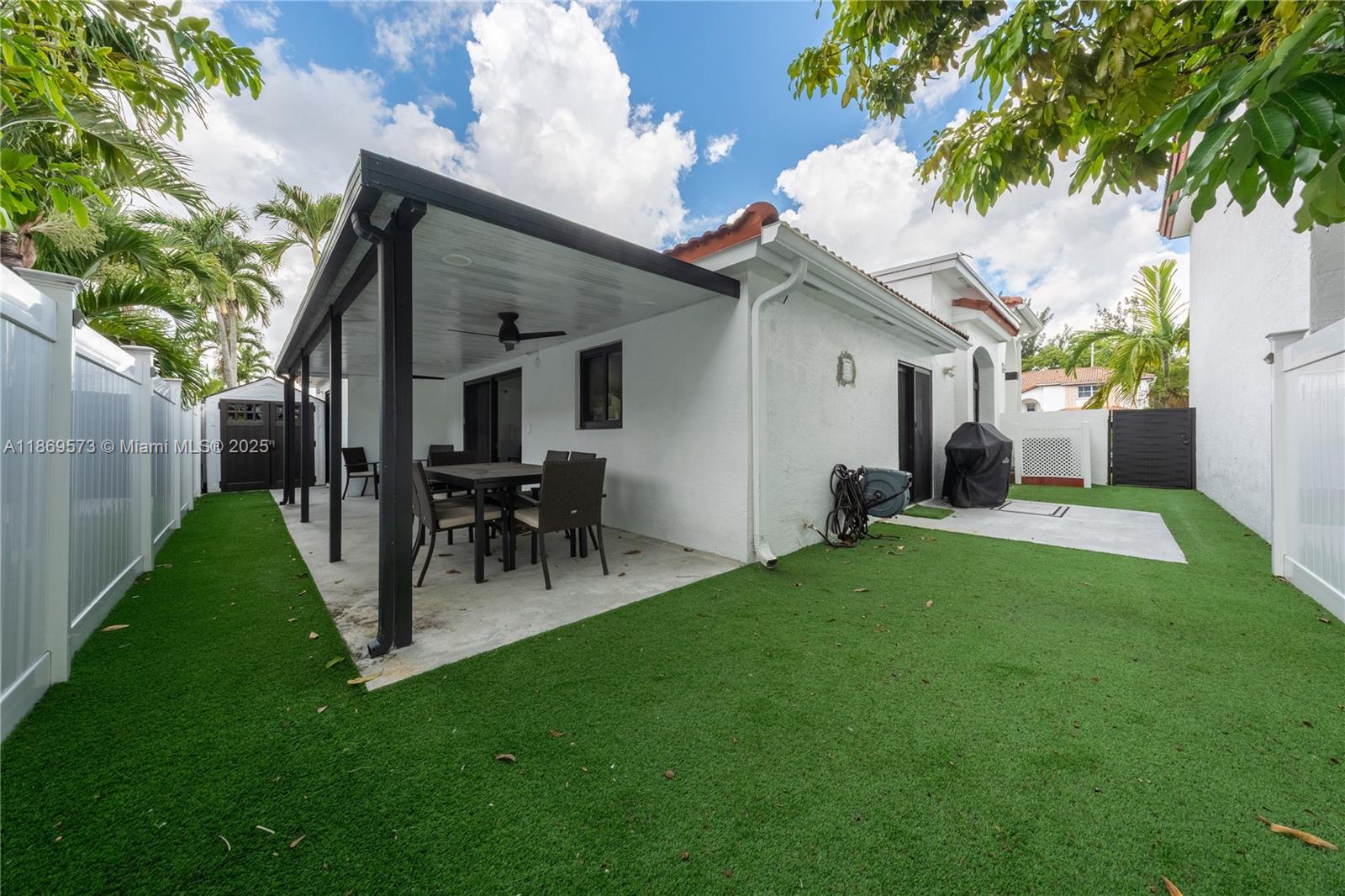 SHOMA HOMES AT TAMIAMI II - Residential