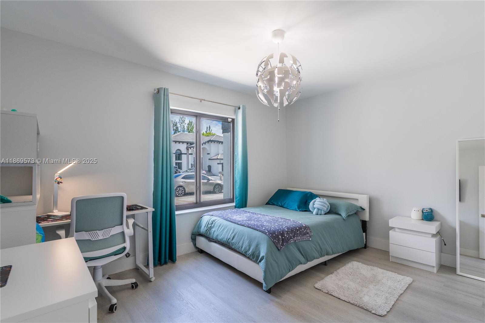 SHOMA HOMES AT TAMIAMI II - Residential