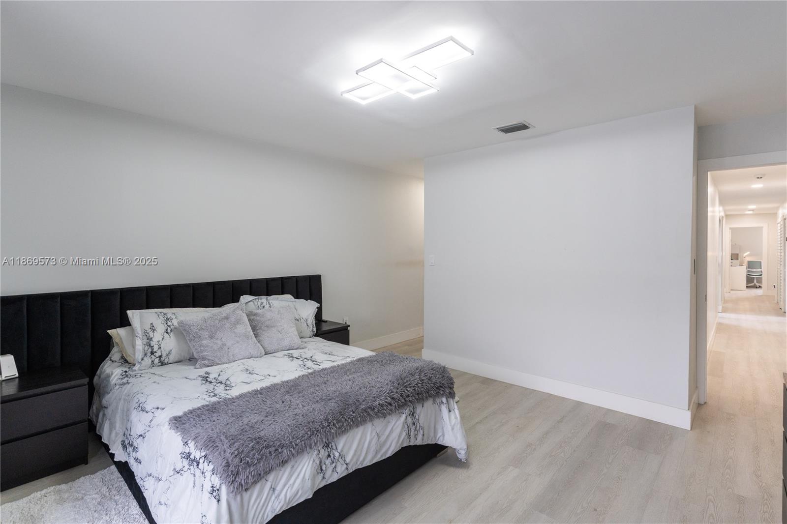 SHOMA HOMES AT TAMIAMI II - Residential