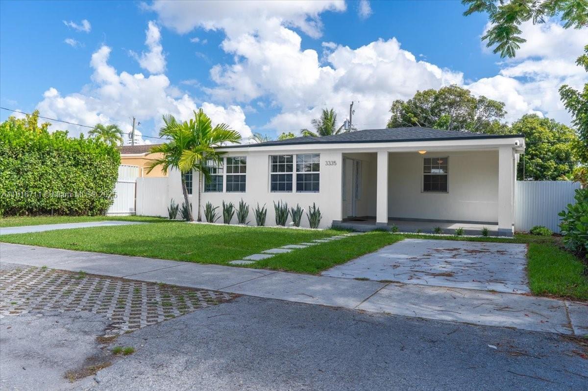 3335 NW 19th St