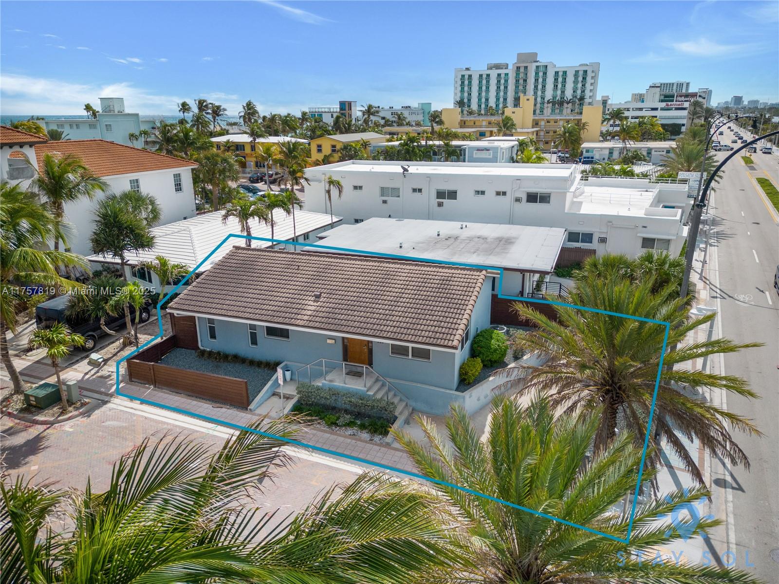 HOLLYWOOD BEACH SECOND AD - Residential Lease