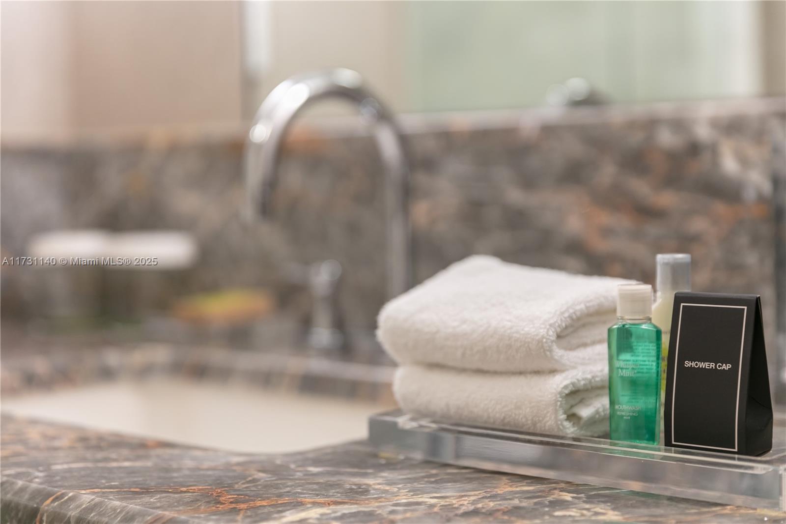 551 FLB CONDOMINIUM HOTEL - Residential