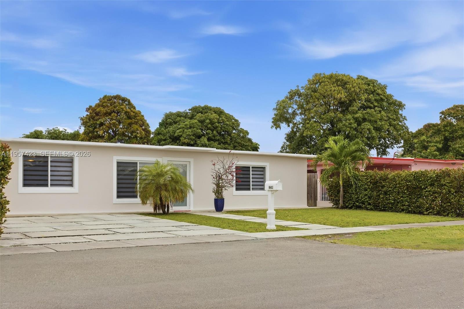 SUN-TAN VILLAGE SEC 2 - Residential