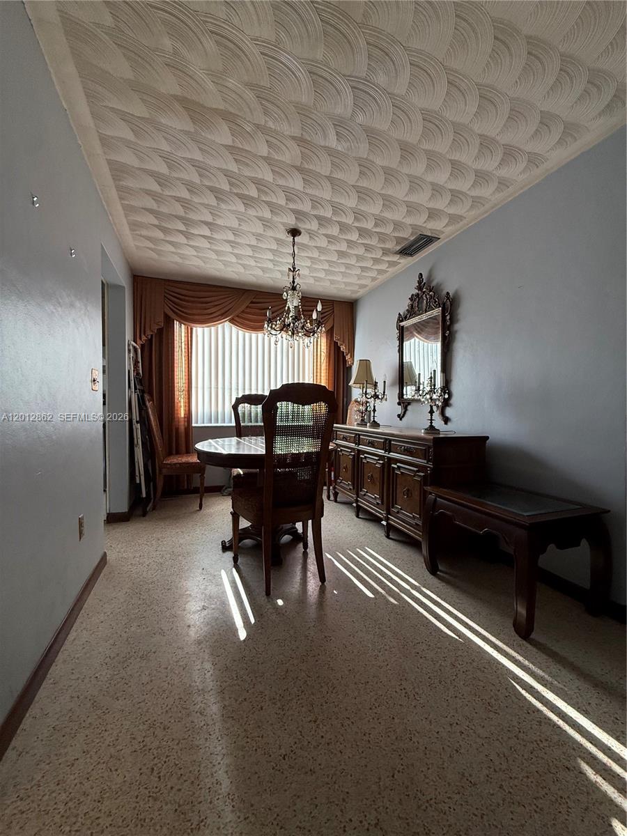 HIALEAH 5TH ADDN - Residential