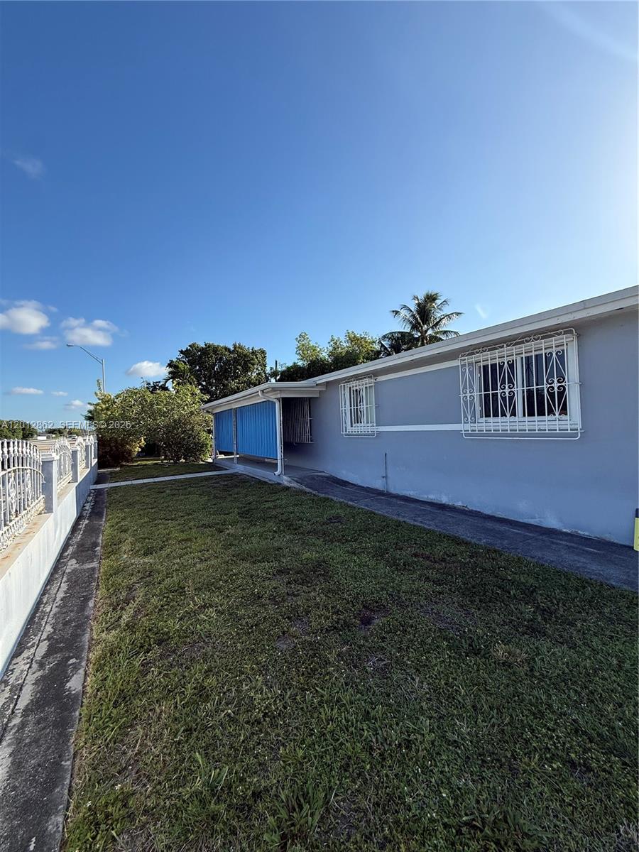 HIALEAH 5TH ADDN - Residential