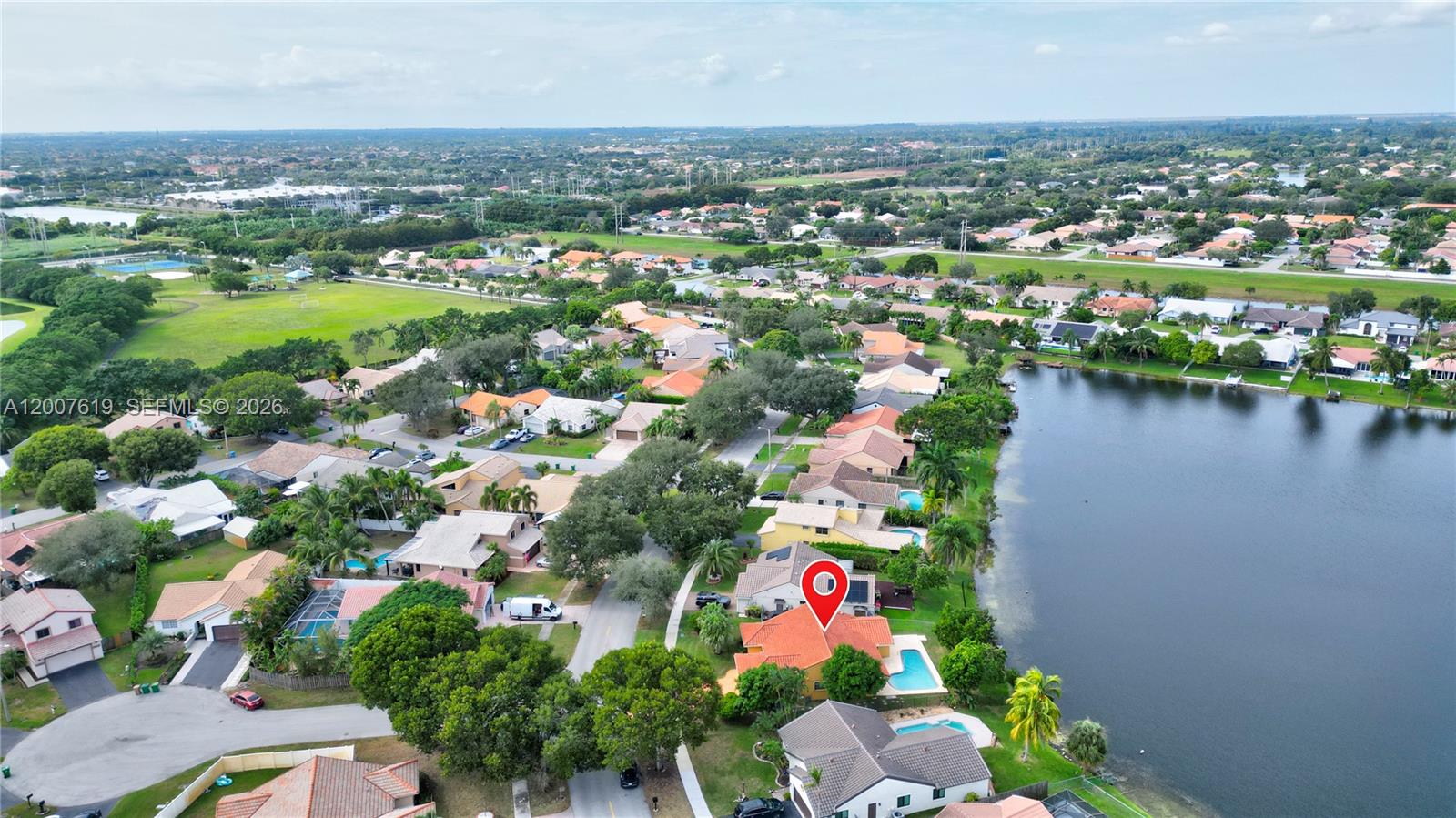 WAVERLY HUNDRED - Residential