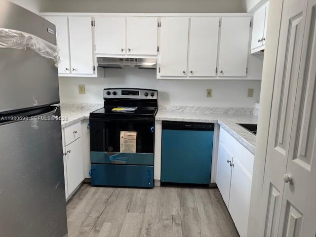 KENDALL LKS E LAKEVIEW TH - Residential