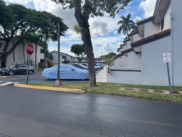 KENDALL LKS E LAKEVIEW TH - Residential