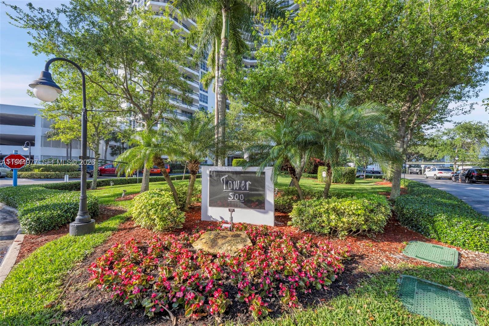 MYSTIC POINTE TOWER 500 - Residential