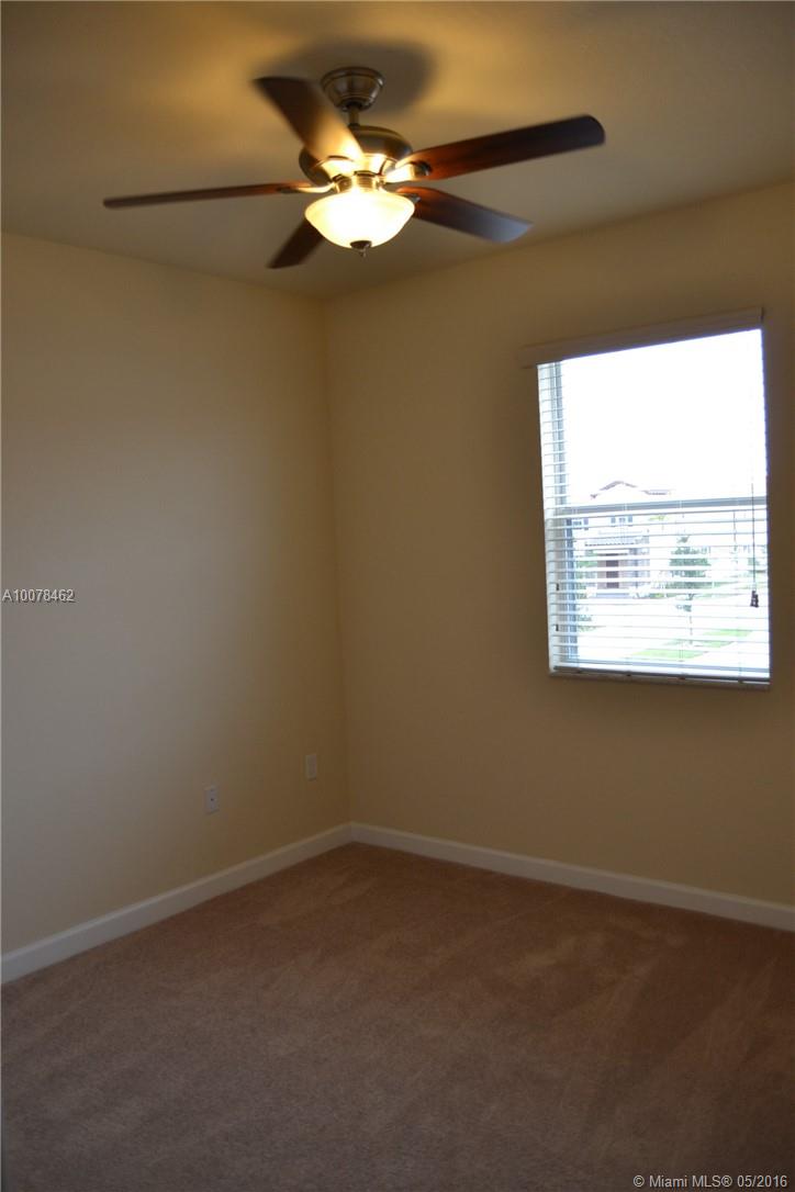 KENDALL SQUARE - Residential Lease