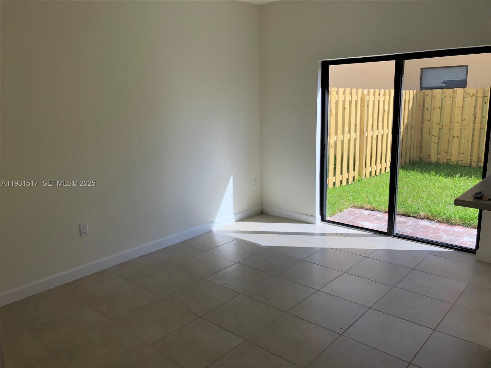 BAYWINDS OF DOMINICA AND - Residential Lease