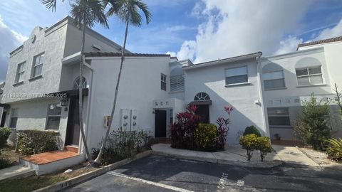 Photo of 4978 NW 97th Pl #299, Doral, FL 33178 (MLS # A11933909)