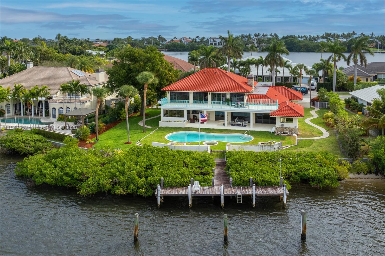 Remarks: **Seller will build with Top Developer for up to 9K sqft with Purchase Price
Manalapan, The most exclusive Island In Palm Beach once Home/owned by the Vanderbilts! Palm Beaches most Distinguished address 1635 Lands End Road. The Island is only 35 minutes away from the Nations Top 30 schools. Excellent safety police gated community for family with kids. This Estate sites on 17k sqft lot with over 140 feet Intercoastal frontage. Known to be one of the best properties on the Island. Superb views from every room. This 4 bd/ 5bth Estate has been remodeled with new roof, kitchen and baths. Continue to make your own or make plans for approved 10k sqft estate. One of the largest lots on Manalapan strip! endless views. Contact LA for showings. 48 notice preferred.
