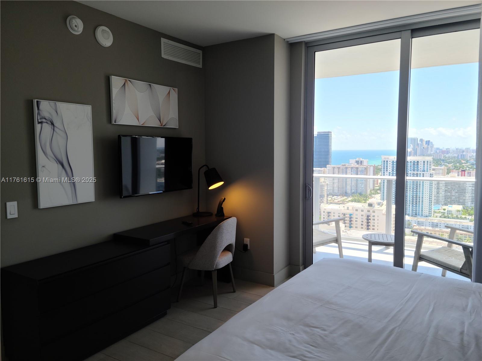 4010 SOUTH OCEAN CONDO - Residential Lease