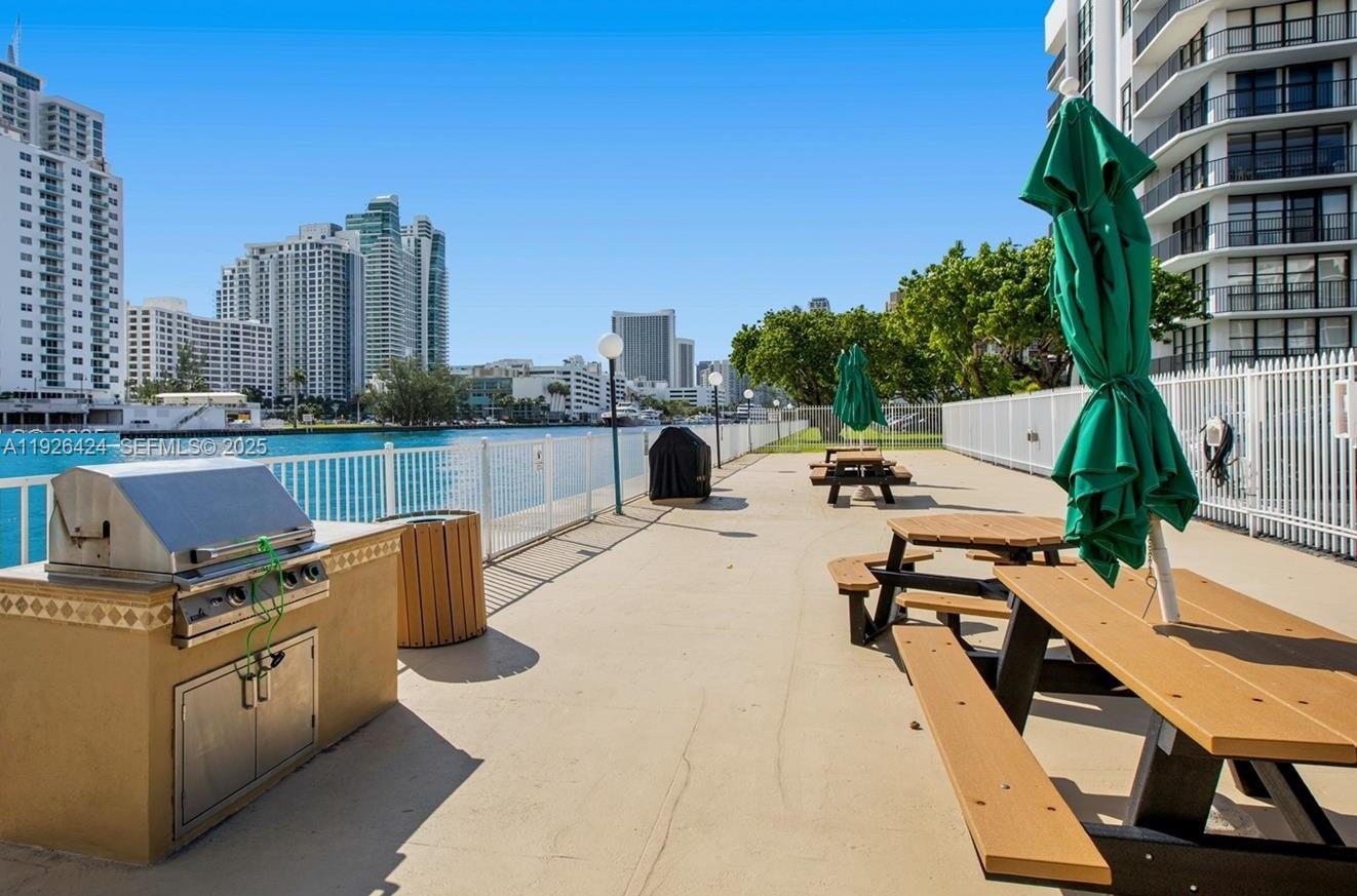 OCEANVIEW PARK CONDO - Residential