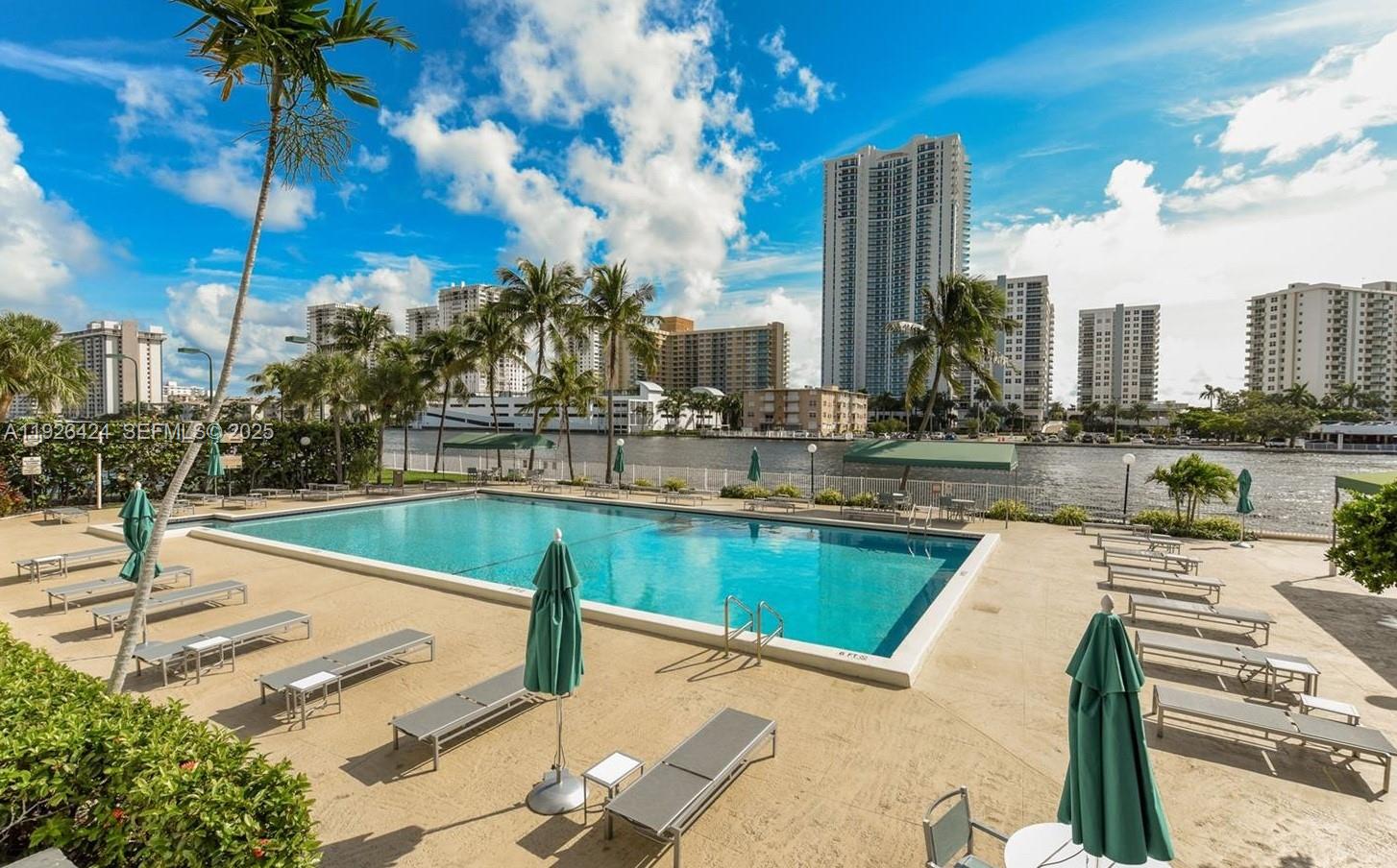 OCEANVIEW PARK CONDO - Residential