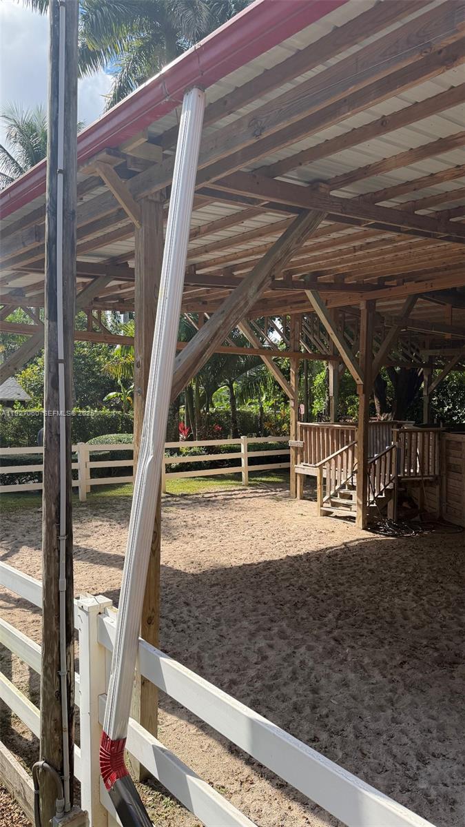 5877 SW 123rd Ave Main