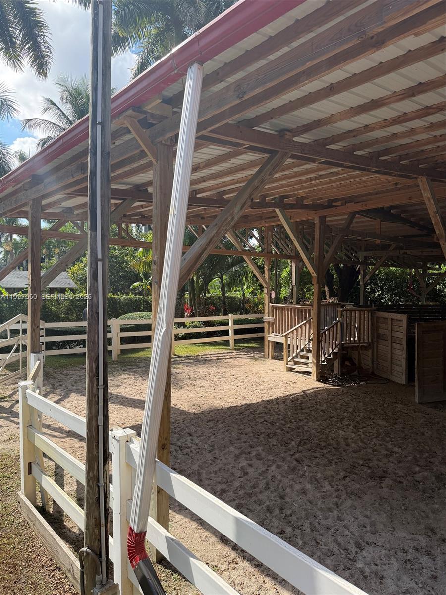 5877 SW 123rd Ave Main