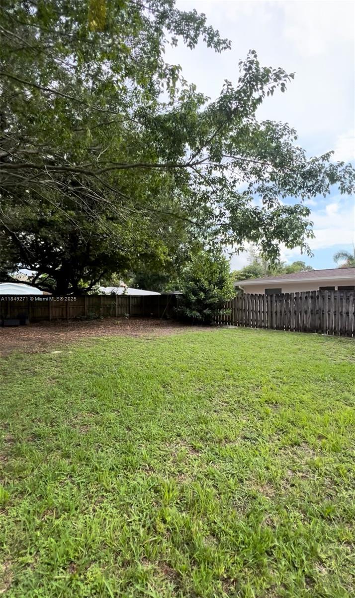 Prime Location–River Side Park Fort Lauderdale
This corner lot sits in the sought-after River Side Park neighborhood-just minutes from Las Olas Blvd, the beach, and Fort Lauderdale-Hollywood Airport. Walkable to schools and with fast access to I-95 and I-595, it’s ideal for developers or end-users.
Development-Ready
A recent survey is included. Multiple architects have proposed:
A luxury single-family home ~3,500 sq ft with pool & double garage
Or a duplex ~2,000 sq ft/unit, each with a garage
The area blends new builds and classic homes, offering long-term value in a peaceful, well-kept community.
Land like this-corner lot, central location, and priced to sell—is hard to find in Fort Lauderdale.
Listed by owner, who is also a licensed agent – direct deal, clean title.