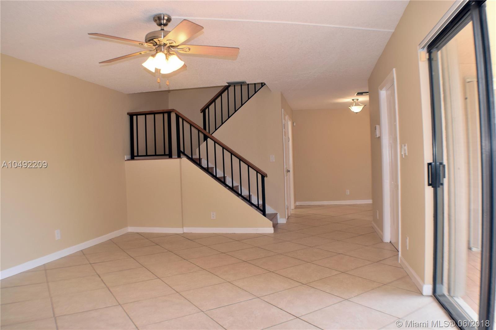 VILLAS AT WOODLAND GREENS - Residential