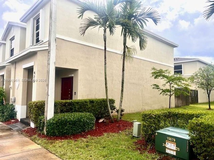 Regular Sale! corner townhouse built in 2021 with low Hoa. Convenient First-floor bedroom with full bath ideal for guest or grandparents and 2 principal bedrooms upstairs with own full bathrooms. laundry room and kitchen with stainless steel appliances. Accordion shutters. Community next to the Outlet mall, off exit 1 Turnpike south. Easy to show! vacant, ready to move in!