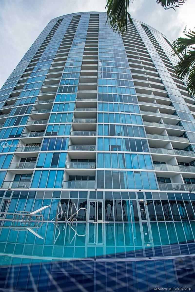 BLUE CONDO - Residential Lease