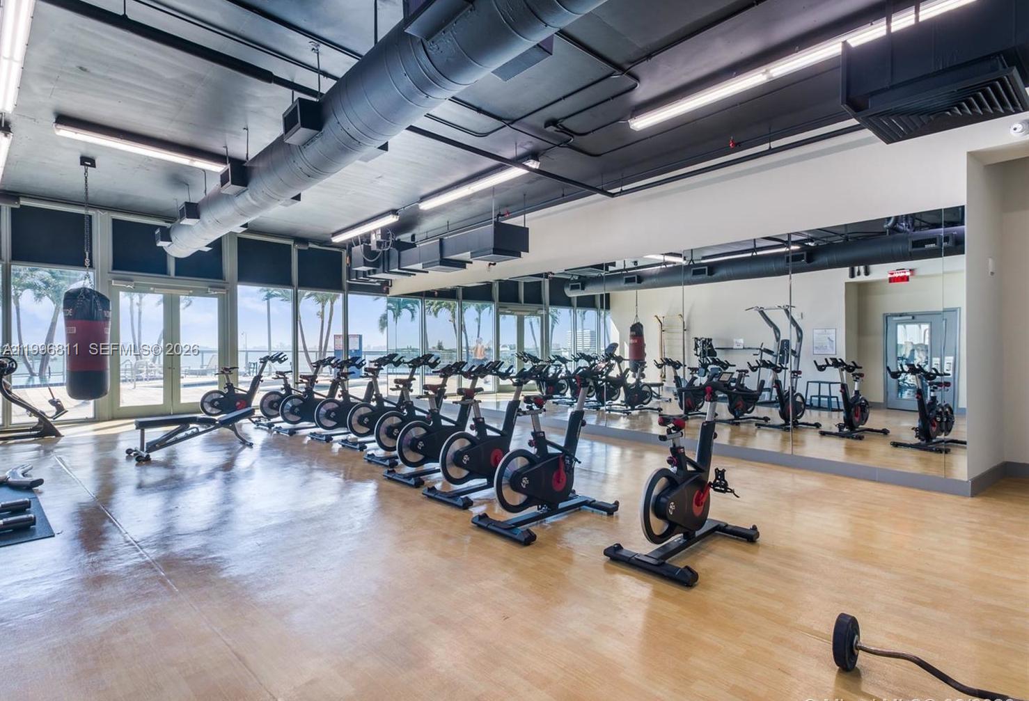 BLUE CONDO - Residential Lease