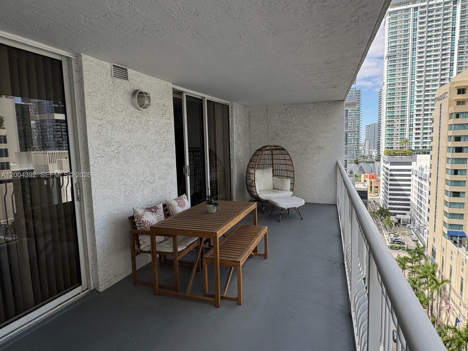 THE CLUB AT BRICKELL BAY - Residential Lease