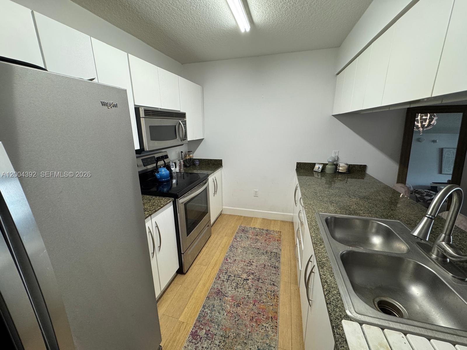 1200 N Brickell Bay Dr 1918