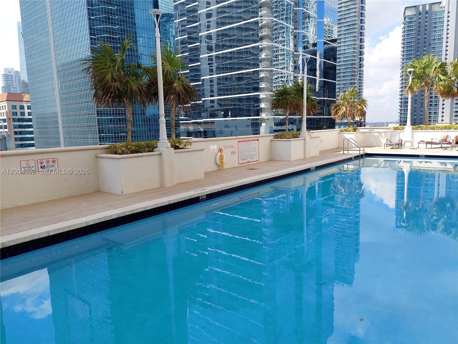 THE CLUB AT BRICKELL BAY - Residential Lease