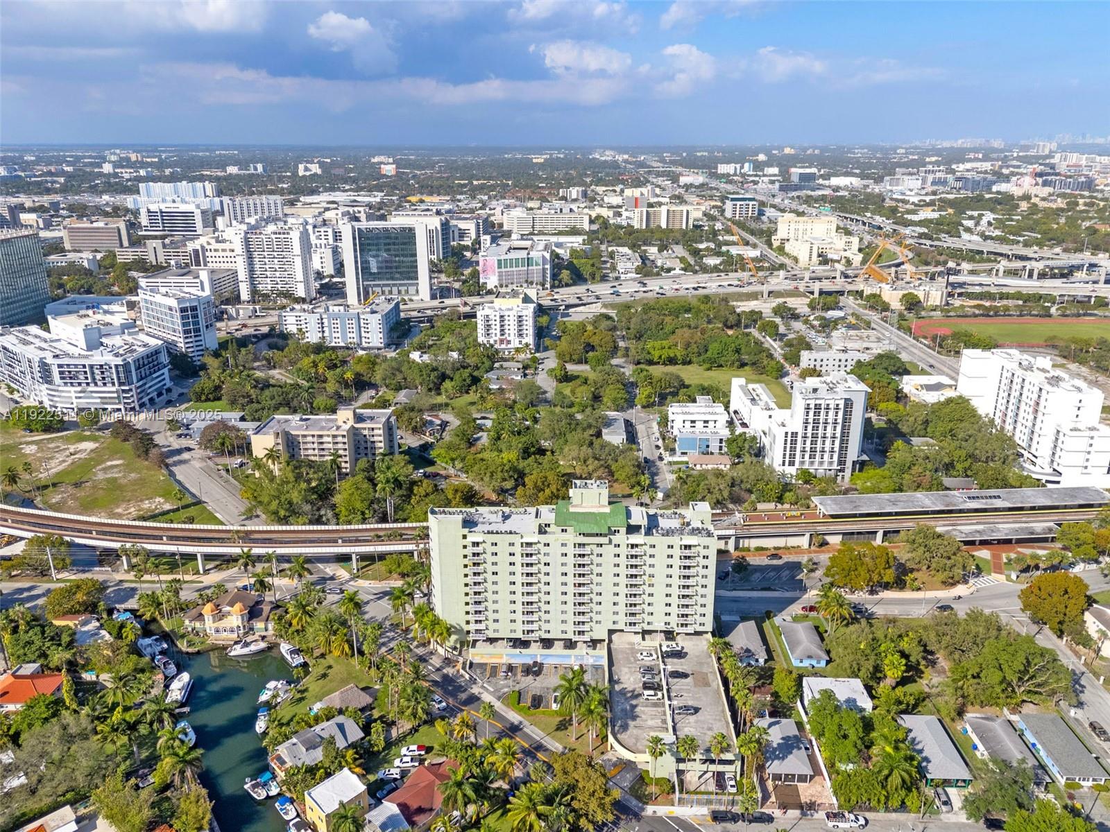 SEYBOLD POINTE CONDO - Residential