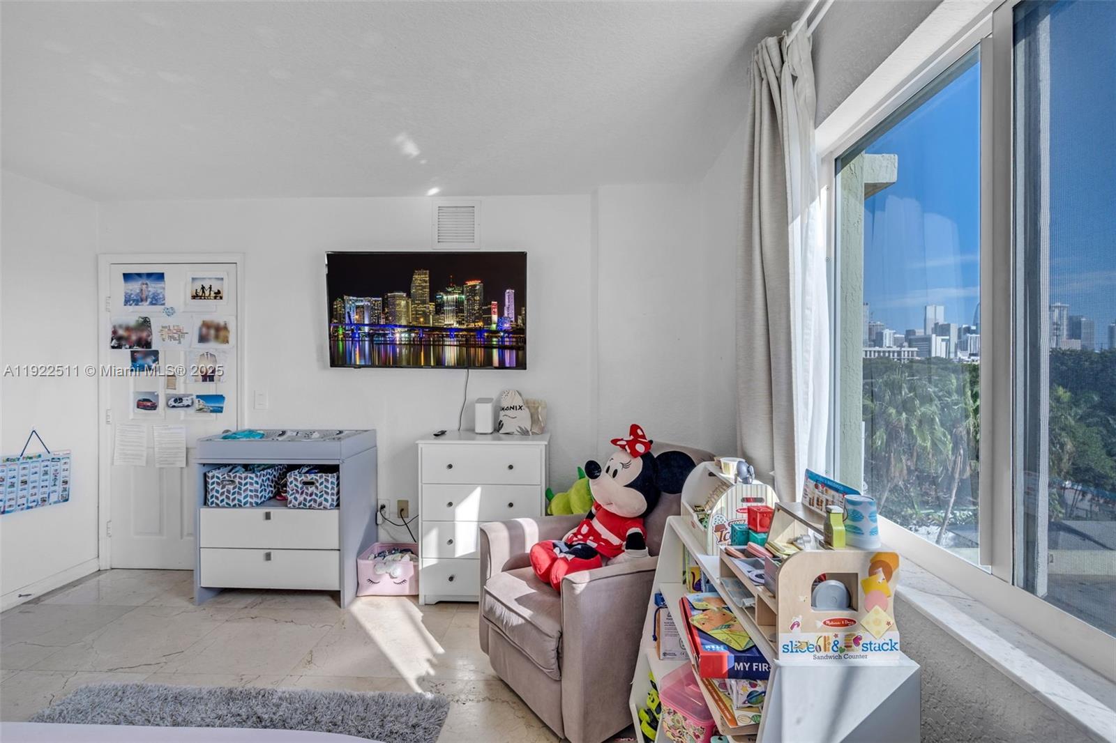 SEYBOLD POINTE CONDO - Residential