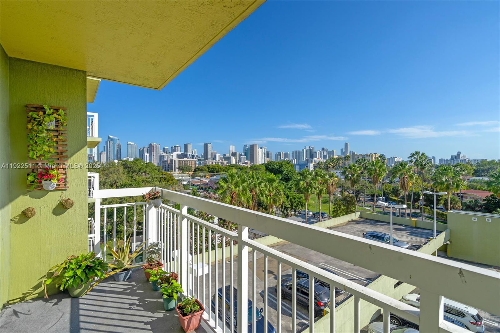 SEYBOLD POINTE CONDO - Residential