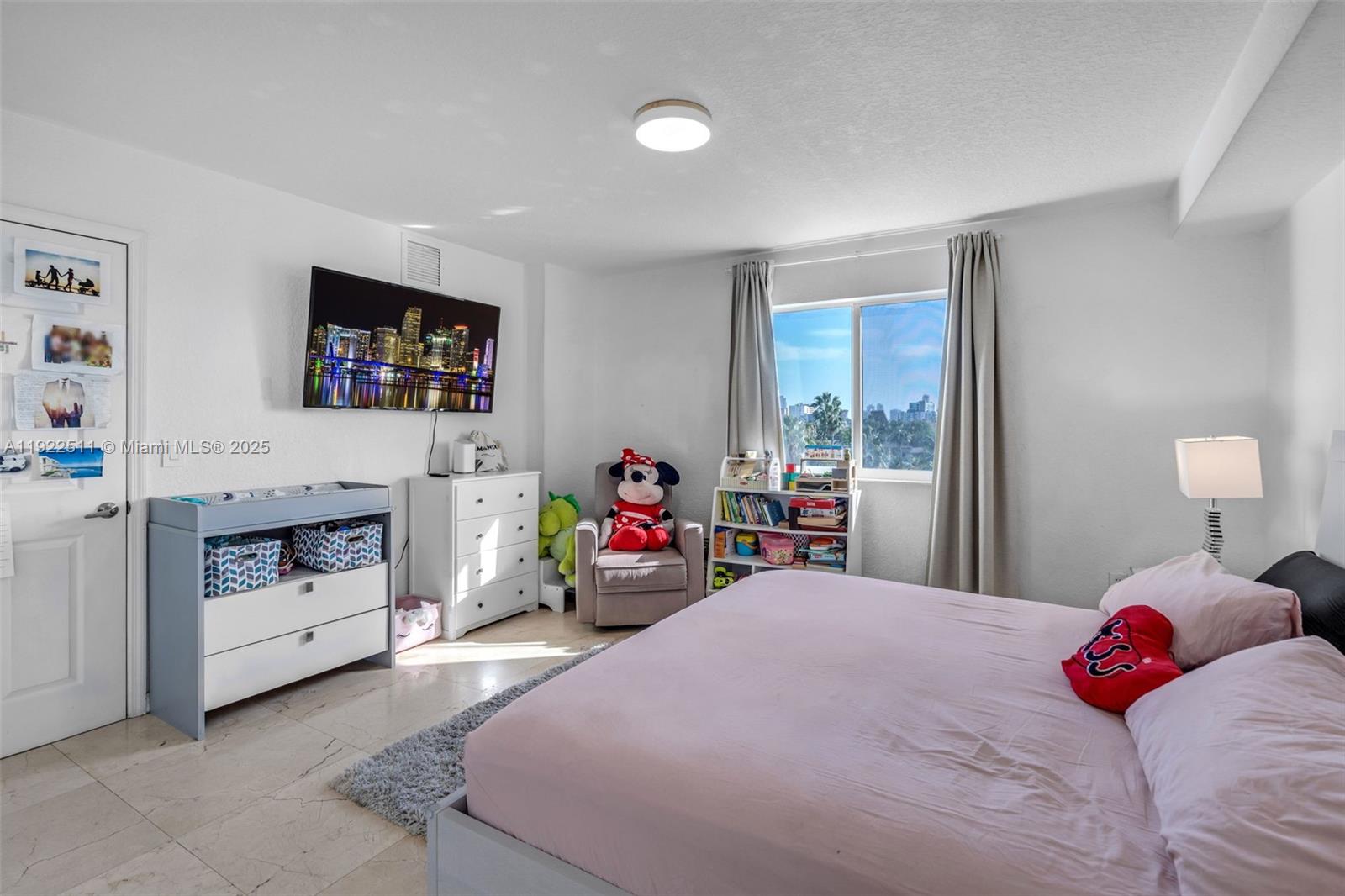 SEYBOLD POINTE CONDO - Residential