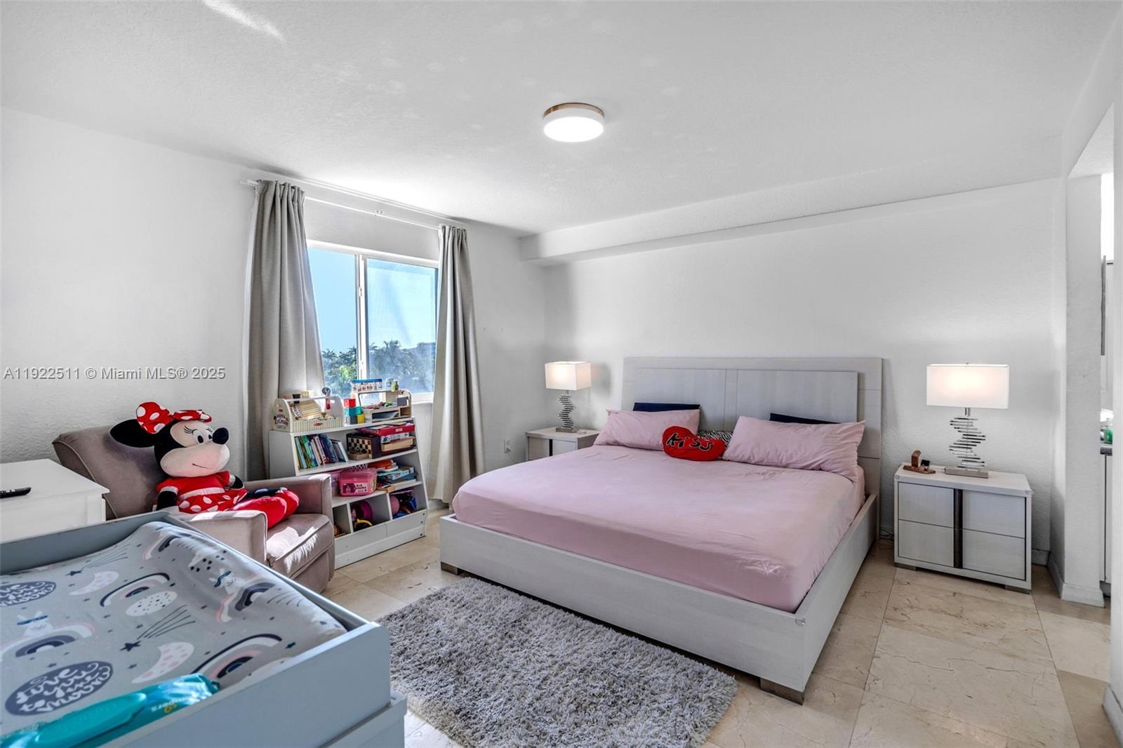 SEYBOLD POINTE CONDO - Residential