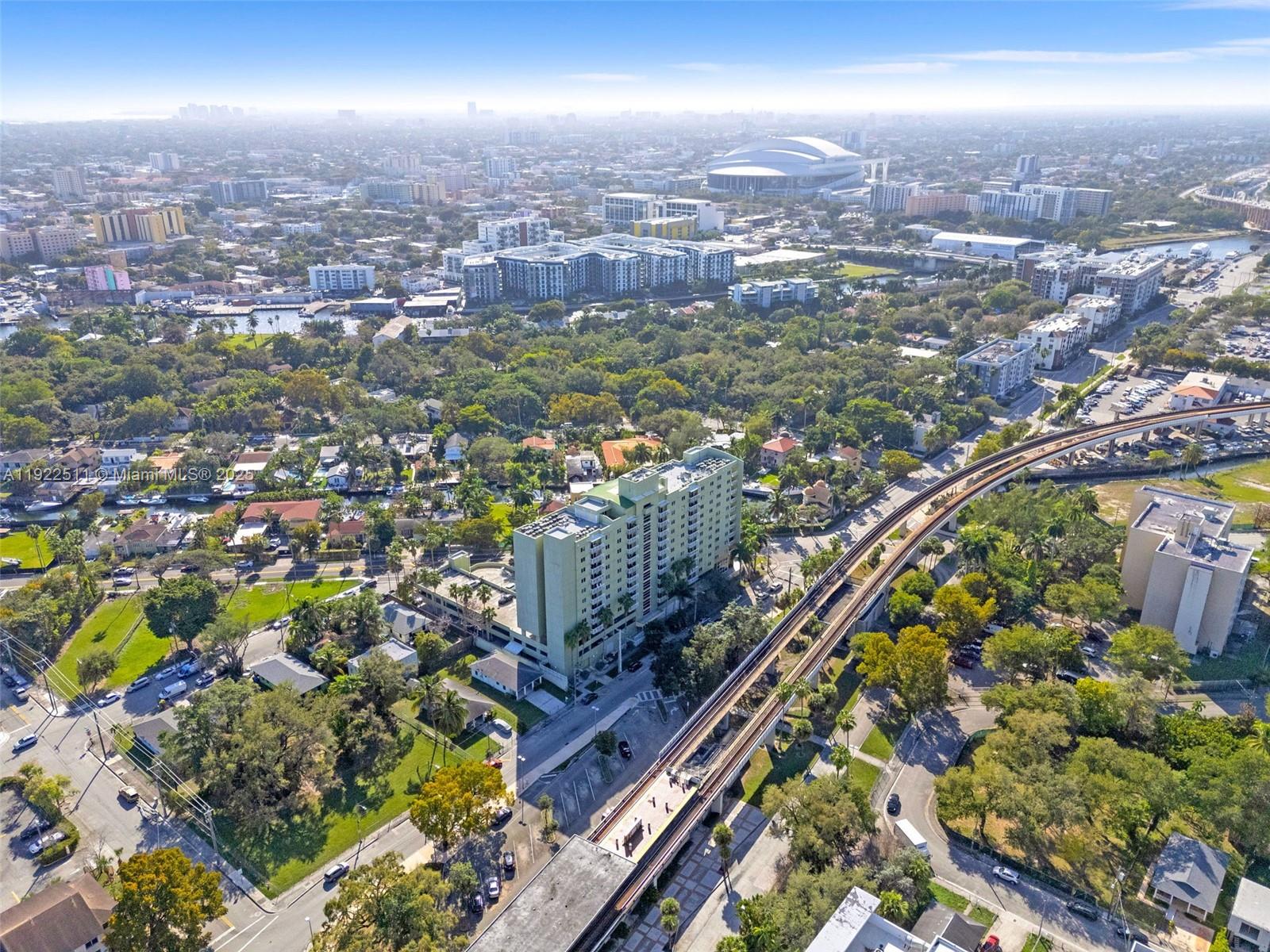 SEYBOLD POINTE CONDO - Residential