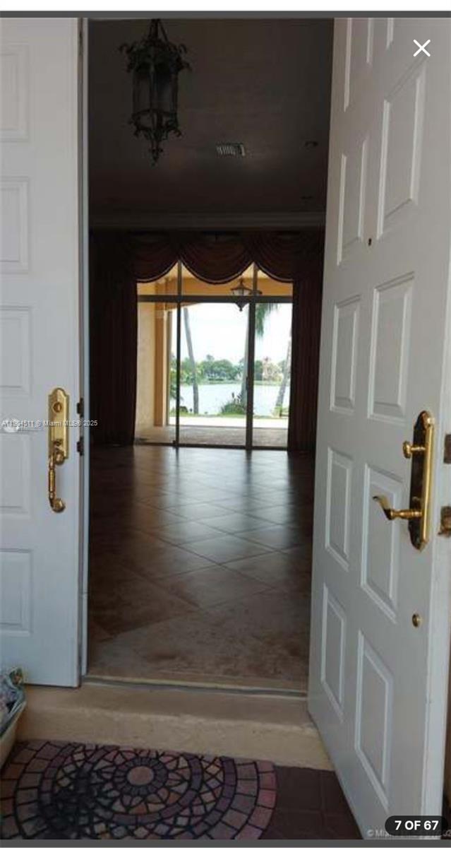 REPLAT OF COUNTRY LAKES - Residential Lease