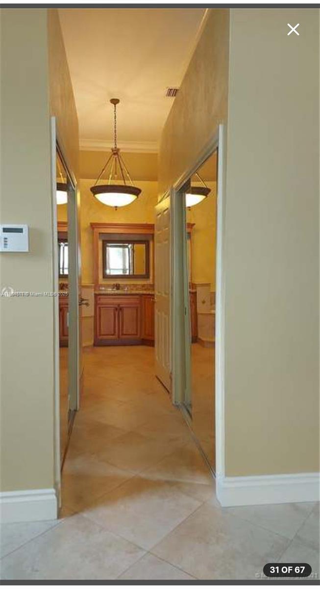 REPLAT OF COUNTRY LAKES - Residential Lease